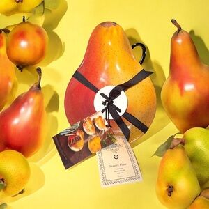 JOHN DERIAN x TARGET 4pk Melamine PEAR Shaped Dessert Plates 9"x7", NEW NWT